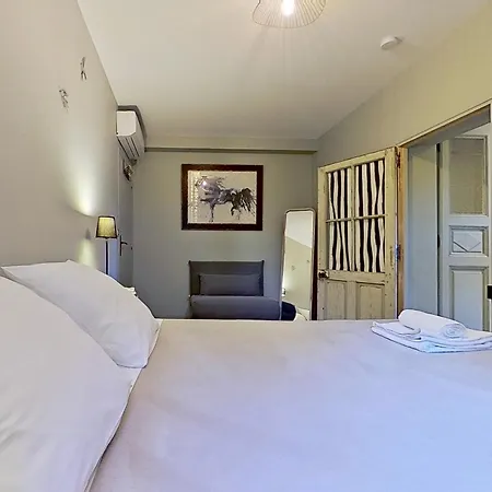 Bed & Breakfast La Dupont D'avignon