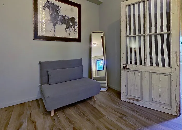 Bed & Breakfast La Dupont D'avignon