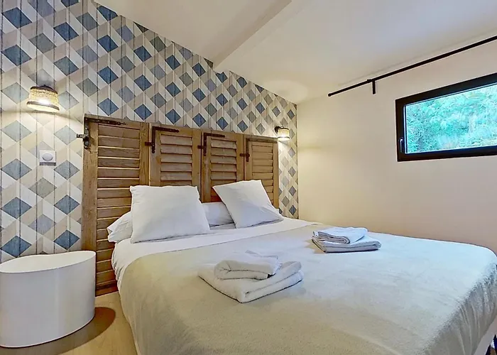 Bed & Breakfast La Dupont D'avignon