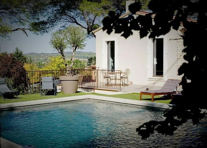Bed & Breakfast La Dupont D'avignon 4*