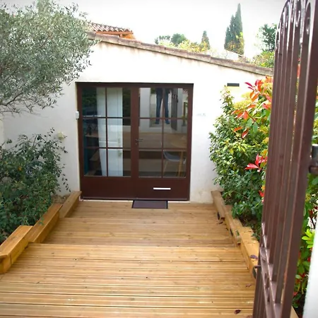 Bed & Breakfast La Dupont D'avignon 4*