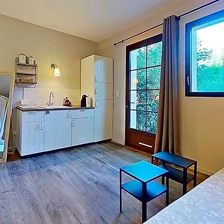 La Dupont D'avignon 4*
