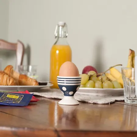 La Dupont D'avignon Bed & Breakfast