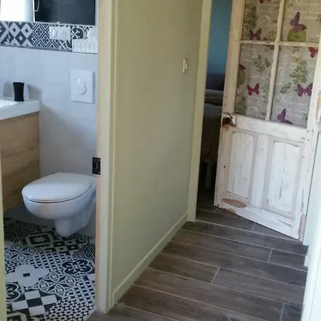 Bed & Breakfast La Dupont D'avignon 4*